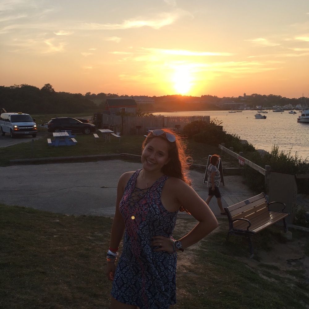 Meet your Posher, Madison